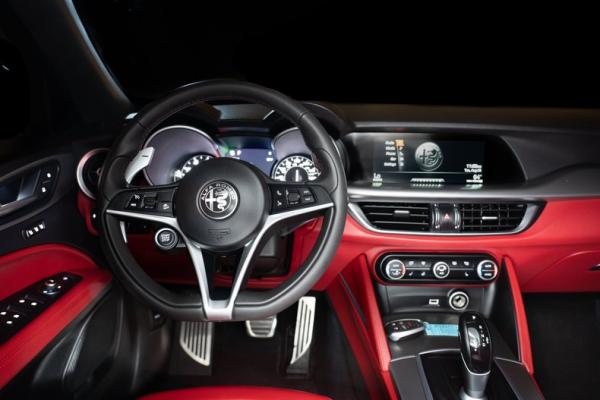 2019 Alfa Romeo Stelvio 4X4 