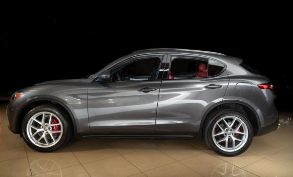 2019 Alfa Romeo Stelvio 4X4 