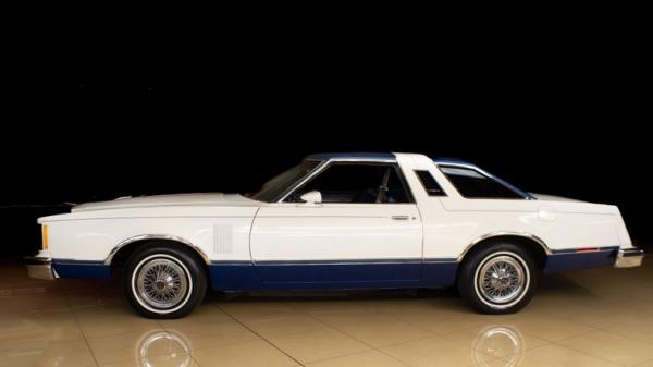 1977 Ford Thunderbird 