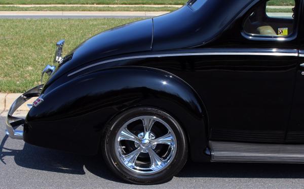 1940 Ford Coupe Custom Hot Rod