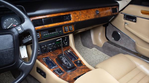 1990 Jaguar XJS V-12 Convertible 
