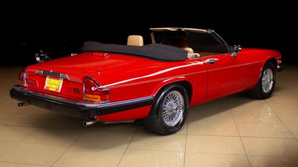 1990 Jaguar XJS V-12 Convertible 