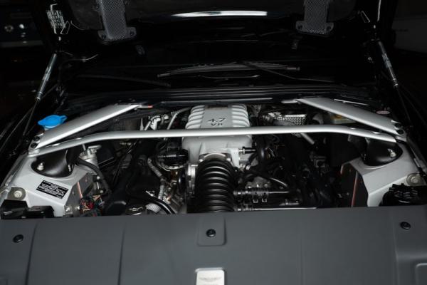 2009 Aston Martin Vantage Roadster rare 6 speed 
