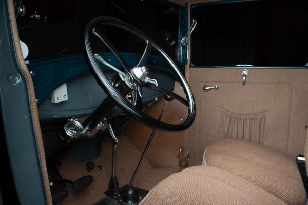 1929 Ford Tudor 