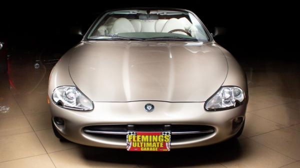 1999 Jaguar XK8 Convertible 