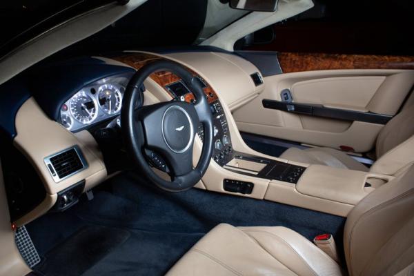 2007 Aston Martin DB9 Volante convertible 