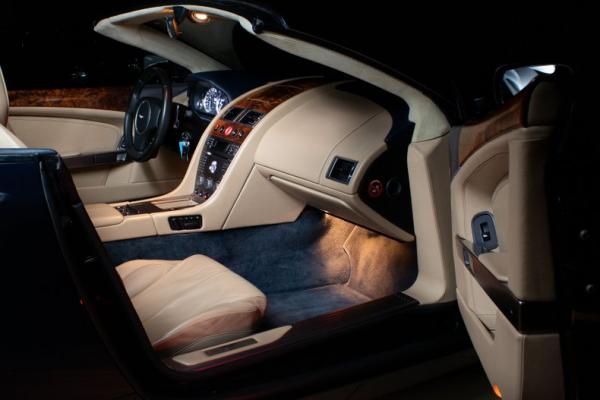 2007 Aston Martin DB9 Volante convertible 