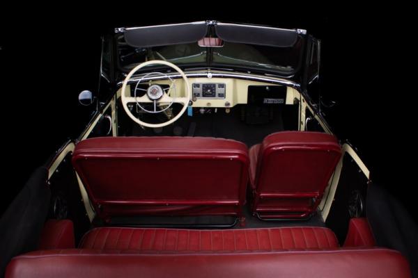 1949 Willys Jeepster 