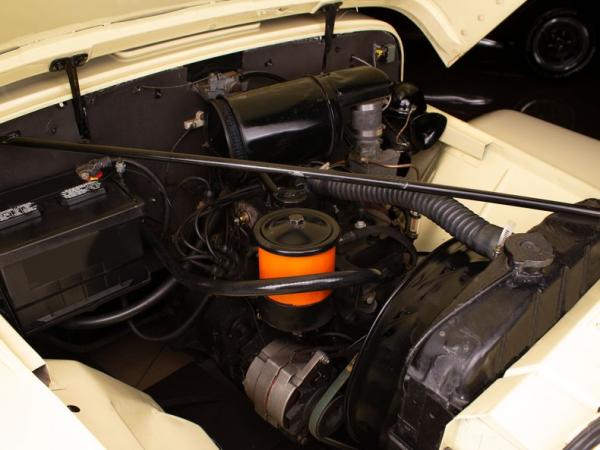 1949 Willys Jeepster 