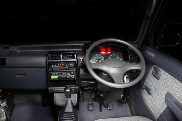 1992 Mitsubishi Bravo 4X4 Microvan 