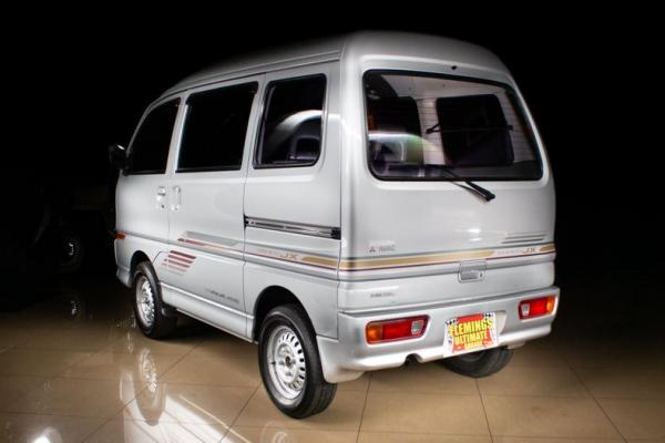 1992 Mitsubishi Bravo 4X4 Microvan 