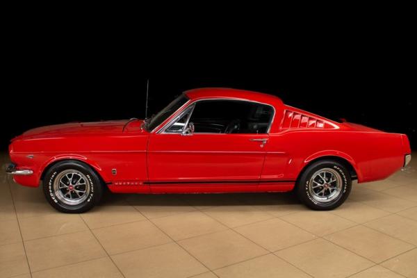 1965 Ford Mustang Fastback GT 