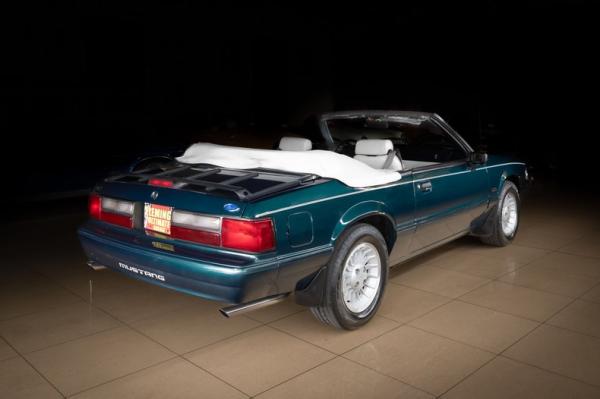 1990 Ford Mustang 7-Up convertible 