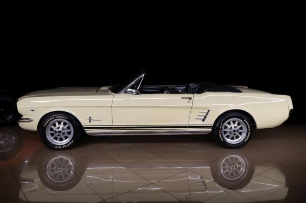 1966 Ford Mustang Convertible 