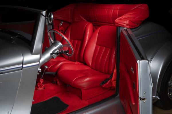 1934 Ford Cabriolet 