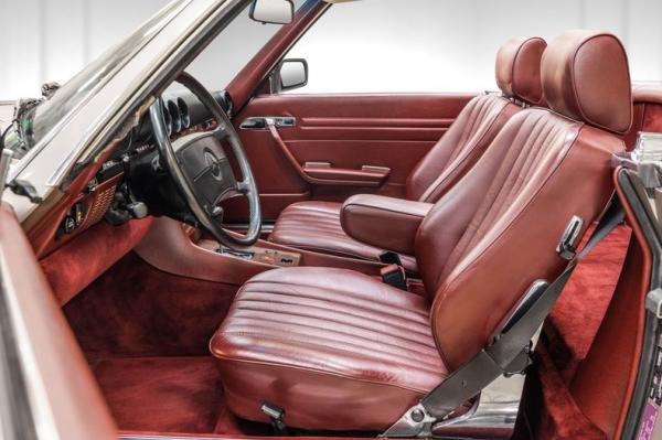 1989 Mercedes-Benz 560SL Roadster 