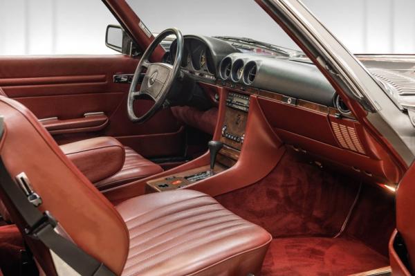 1989 Mercedes-Benz 560SL Roadster 