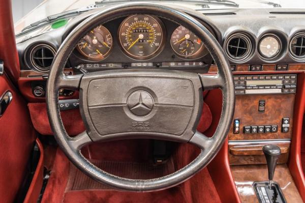 1989 Mercedes-Benz 560SL Roadster 