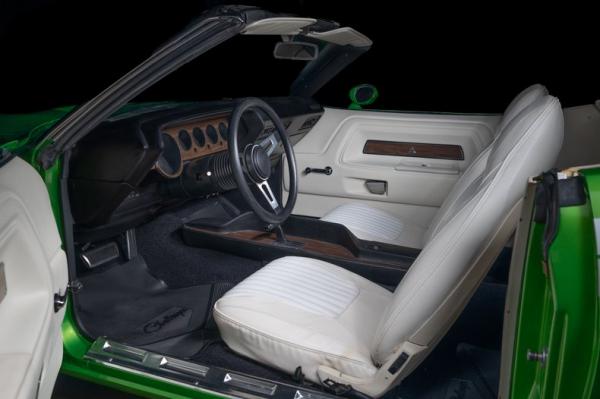 1971 Dodge Challenger R/T 440-6bbl convertible 