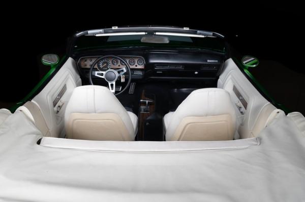 1971 Dodge Challenger R/T 440-6bbl convertible 