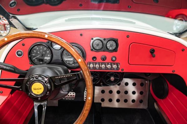 2023 Vanderhall Venice GTS 