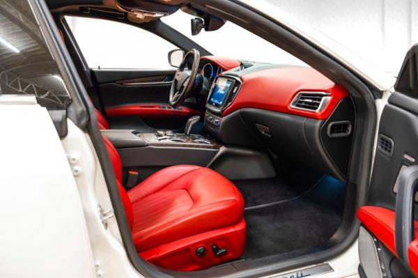 2019 Maserati Ghibli SQ4 Gran Lusso 
