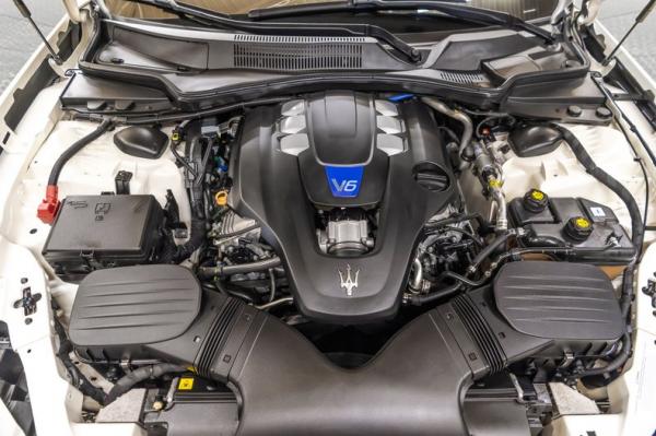 2019 Maserati Ghibli SQ4 Gran Lusso 