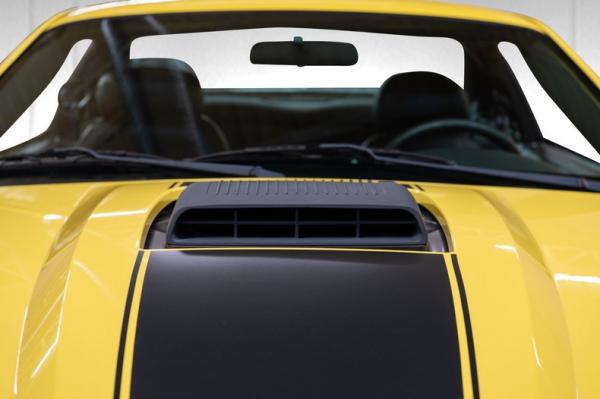 2003 Ford Mustang Mach 1 