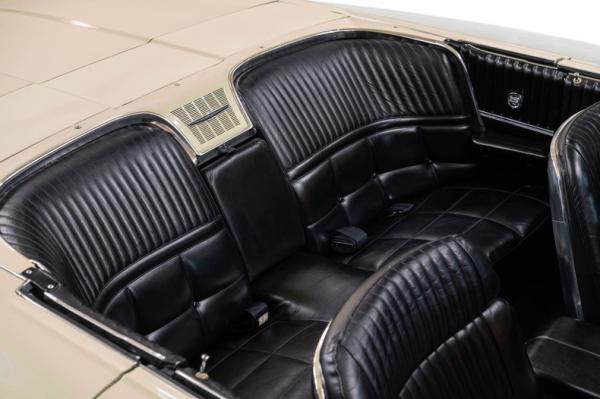 1966 Ford Thunderbird 428 convertible 