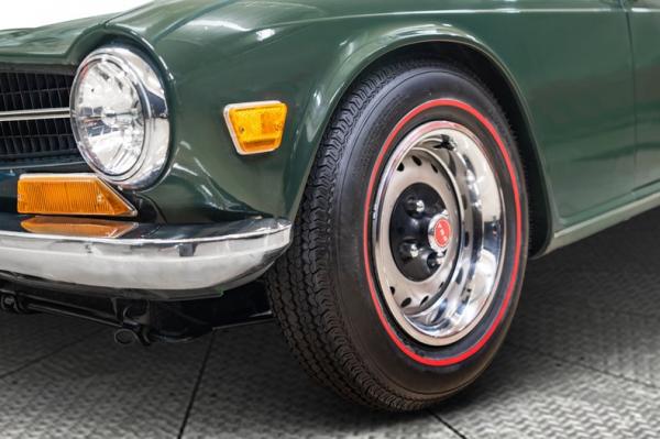 1971 Triumph TR-6 Roadster 