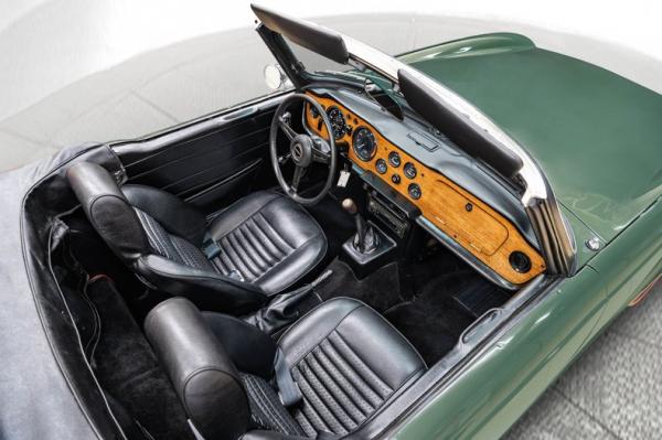 1971 Triumph TR-6 Roadster 