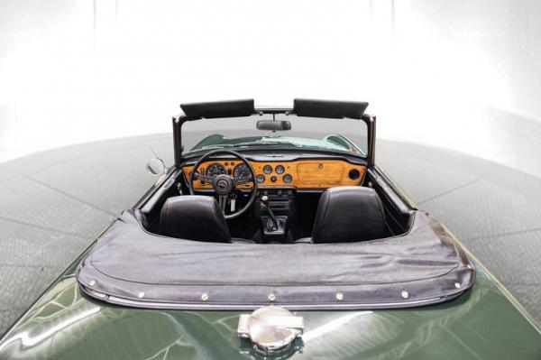 1971 Triumph TR-6 Roadster 
