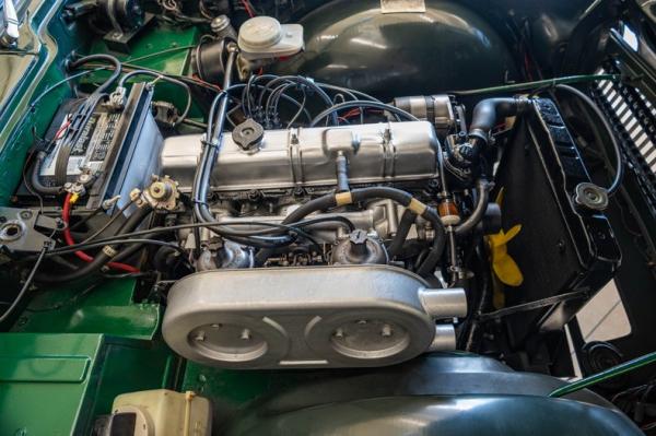 1971 Triumph TR-6 Roadster 
