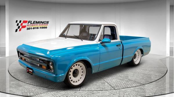 1967 Chevrolet C-10 Pro touring resto mod 