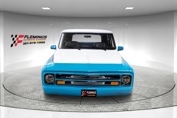 1967 Chevrolet C-10 Pro touring resto mod 