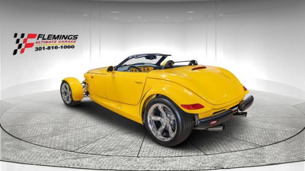 2002 Chrysler Prowler 