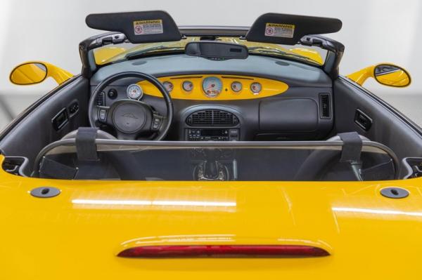 2002 Chrysler Prowler 
