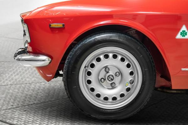 1967 Alfa Romeo Giulia Giulia GT 2000 Veloce 