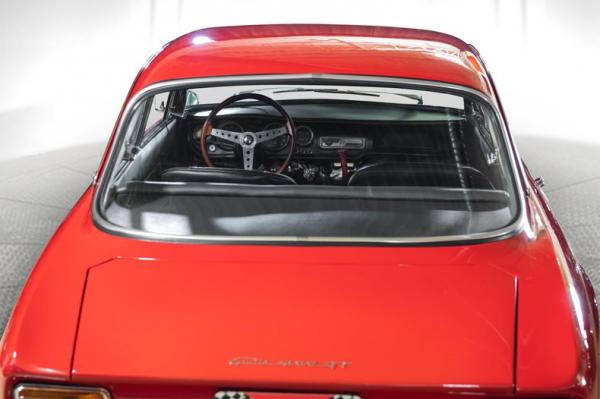 1967 Alfa Romeo Giulia Giulia GT 2000 Veloce 