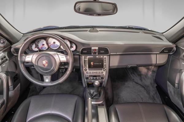 2007 Porsche 911 C4S cabriolet 
