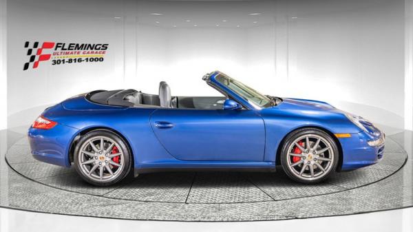 2007 Porsche 911 C4S cabriolet 