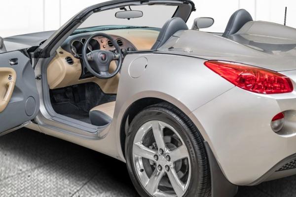 2006 Pontiac Solstice 