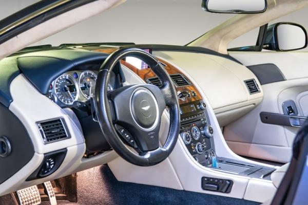 2014 Aston Martin Vantage V8 roadster 
