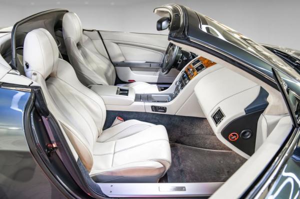 2014 Aston Martin Vantage V8 roadster 