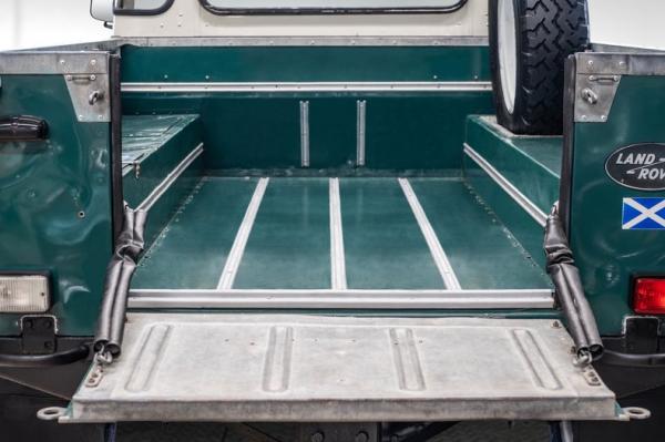 1984 Land Rover Defender 110 4X4 