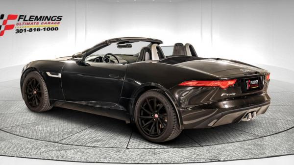 2015 Jaguar F-TYPE Supercharged convertible 