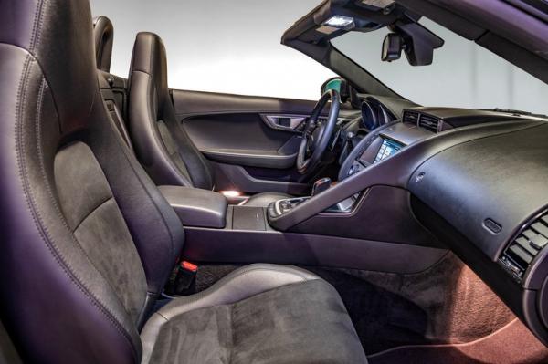 2015 Jaguar F-TYPE Supercharged convertible 