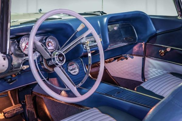 1959 Ford Thunderbird Coupe 