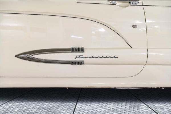1959 Ford Thunderbird Coupe 