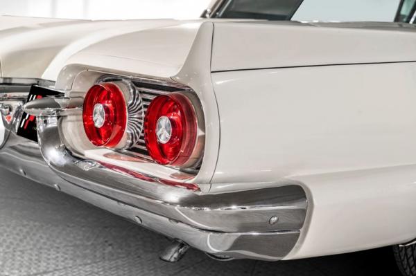 1959 Ford Thunderbird Coupe 